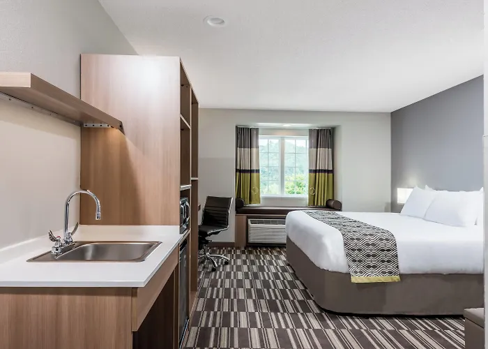 Microtel Inn & Suites By Wyndham New Martinsville